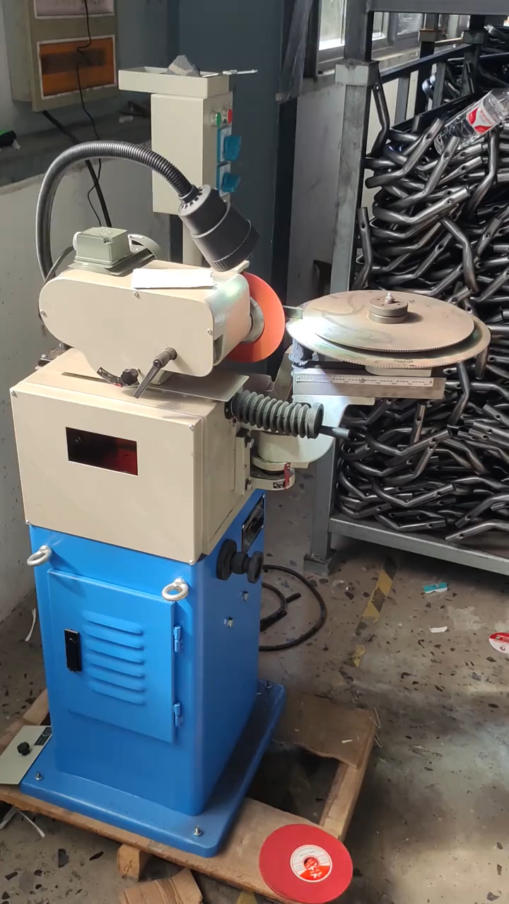 投标时须提供有效业绩证明材料：合同复印件（包括但不限于首页、尾页、签章页、关键页