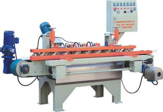 领先的企业必须完成从“产业生态的参与者”到 “共建者” 的角色转变