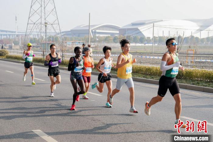 宁波马拉松二零二三：人文底蕴与城市活力在起