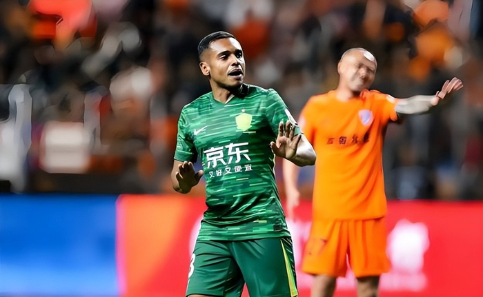 津门虎保级压力加剧 夏窗补强前腰引援